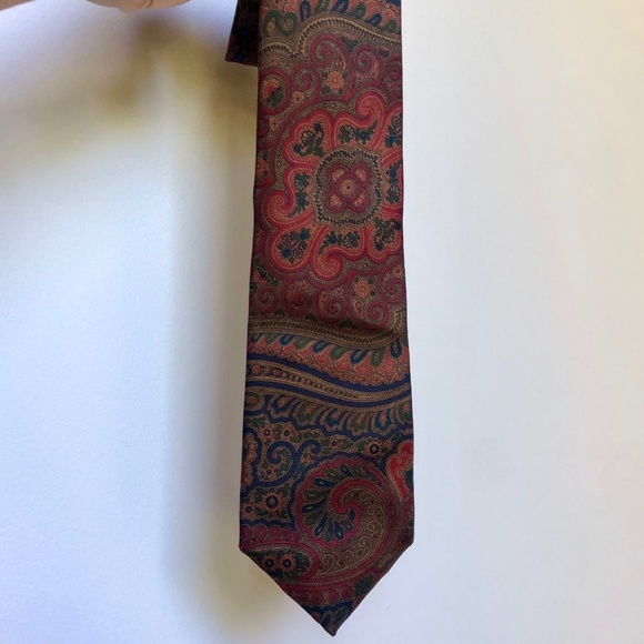 Burberry Burgundy Paisley Silk Neck Tie - Picture 1 of 4